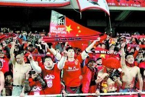 富勒姆中场帕利尼亚的前经纪人梅拉在接受sport1的采访时表示，帕利尼亚仍希望加盟拜仁。